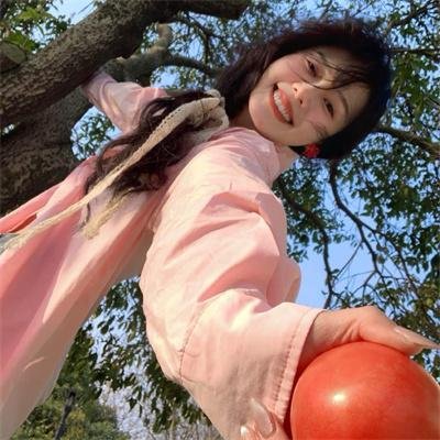 俏寡妇